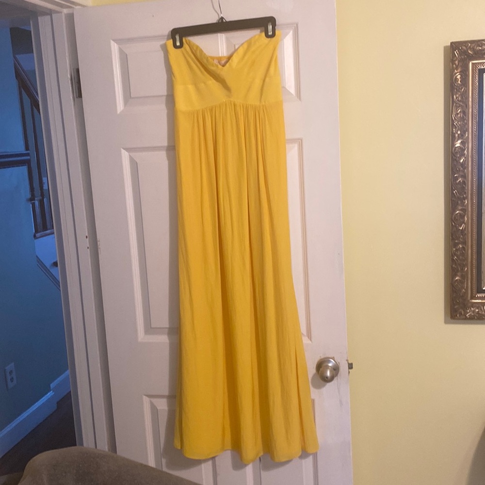 Beautiful Ramy Brook yellow show stopper